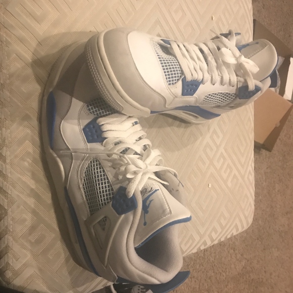 Jordan 4 Retro Military Blue - Picture 2 of 8